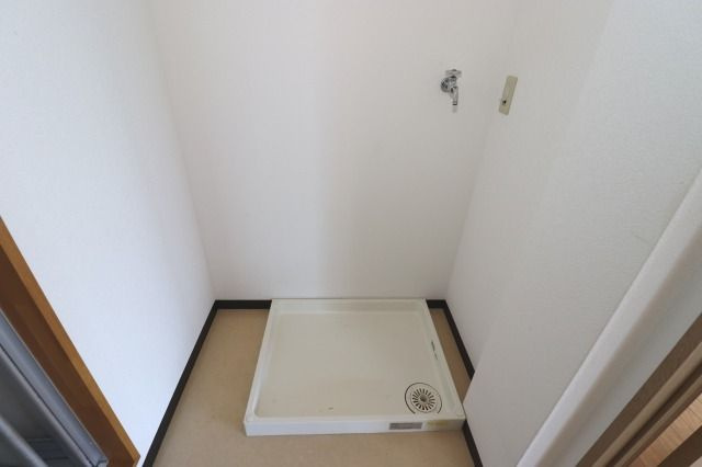 ソワール比島の洗面所