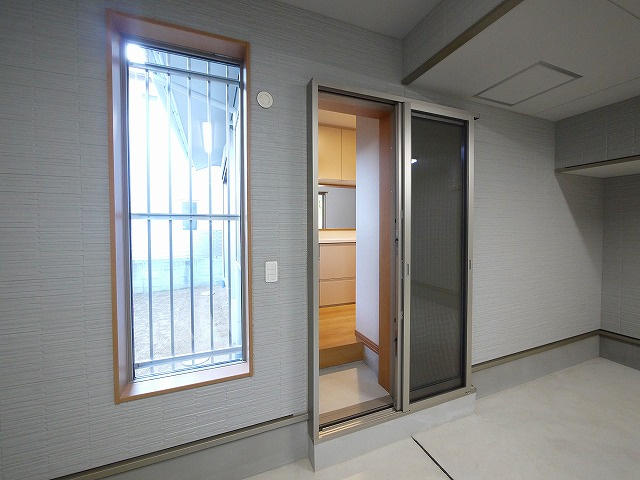 若草戸建の駐車場|カースペースがあります