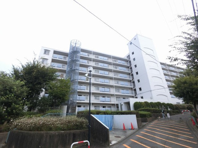 【外観】 | コープ保土ヶ谷B棟 | JR横須賀線・湘南新宿ライン「保土ヶ谷」駅徒歩20分。