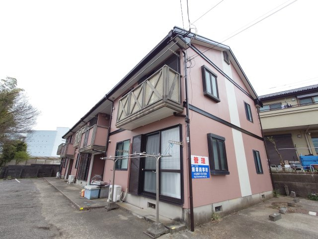 ヴィレッジ白山の外観
