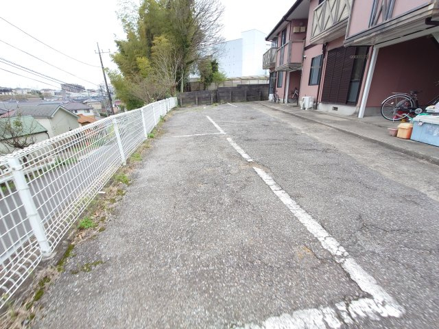 ヴィレッジ白山の駐車場