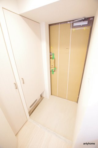 エスリード大阪 NAGAHORI GATE　仲介手数料無料の玄関