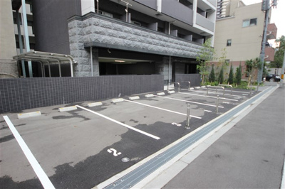 【駐車場】 | ララプレイス梅田西イルミナーレ