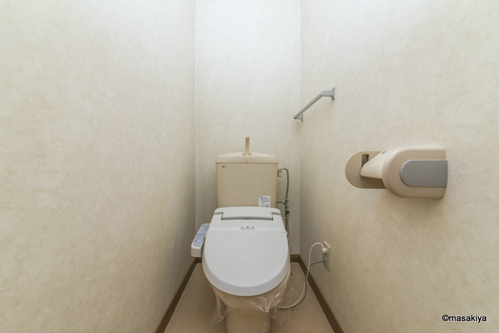 エトワール　Aのトイレ|トイレ　ウォシュレット付き。