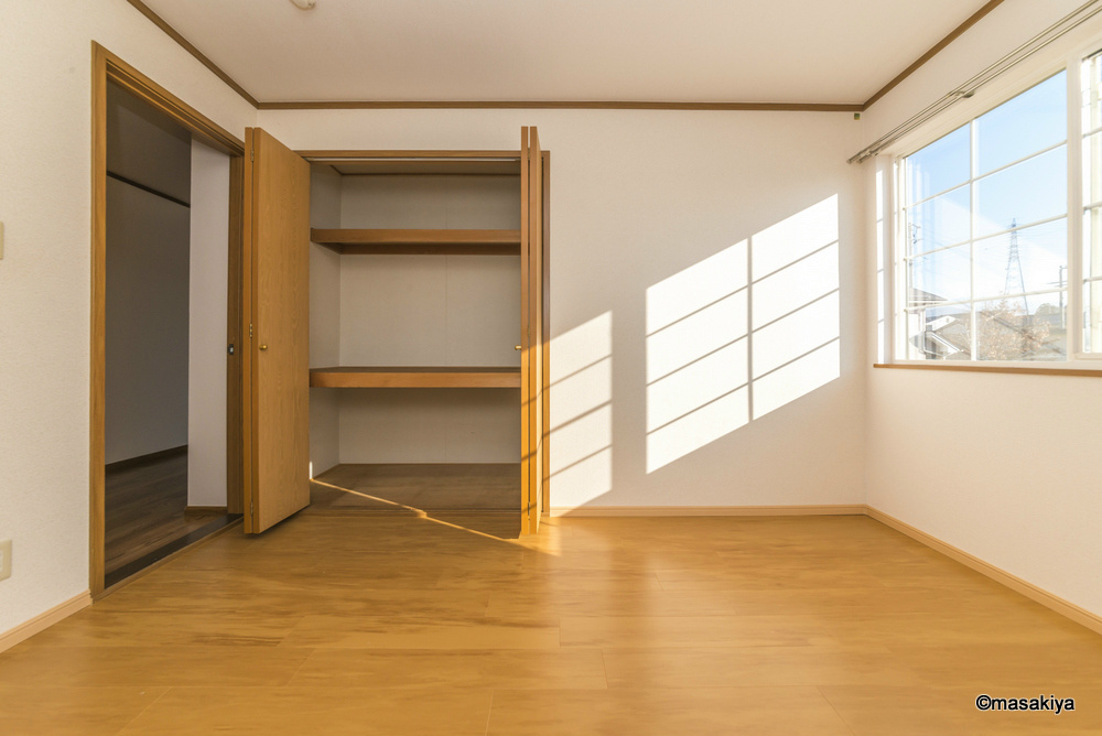 エトワール　Aの居間・リビング|収納