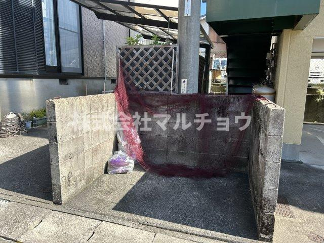 ハイツミゾグチのエントランス|建物の内部です