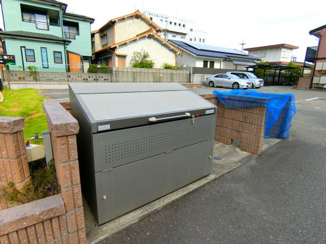 アムールKATAKURAの周辺