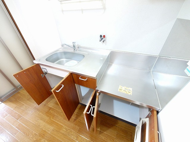 ドミール佐保台のキッチン