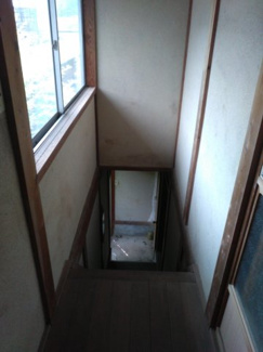 【その他】 | 下滝駅前戸建 | 離れ階段
