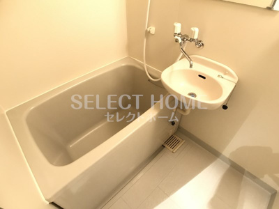  | アビテナポール