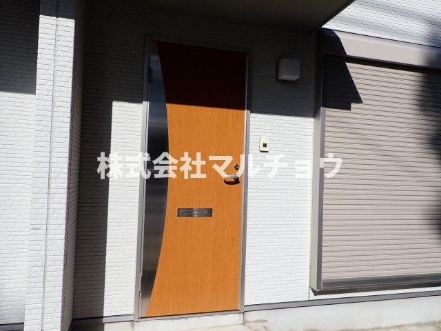 セットハウス3の玄関