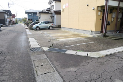 【駐車場】 | レ・セーナⅡ | ※近隣の場合もあり（徒歩1分）