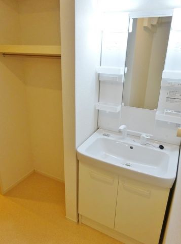 ファイン　ヴィラ　Ⅲ　Ｂの洗面所