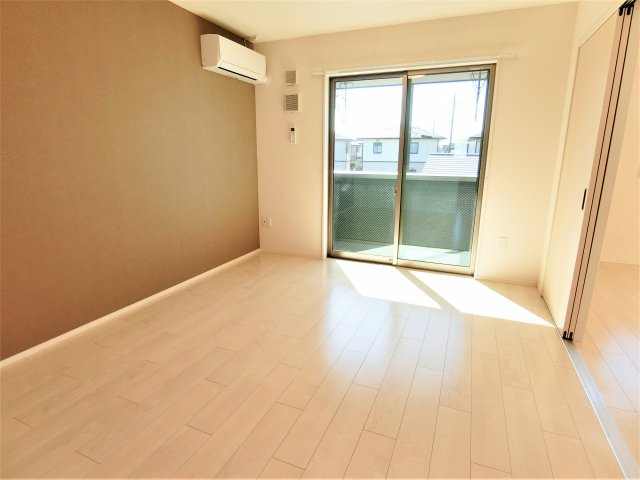 champagne～ri・si・ya～の居間・リビング