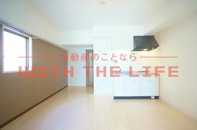 ムーンリバー久留米東町【キャッシュバック対象物件】の居間・リビング|ゆったり過ごせるリビングです