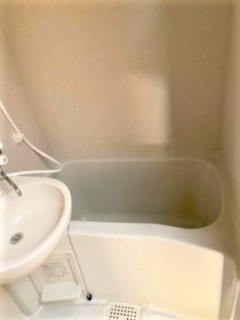 ベルメゾン一須賀Ⅰ号館の浴室|イメージ画像になります