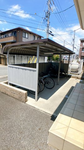バローネＴの駐車場