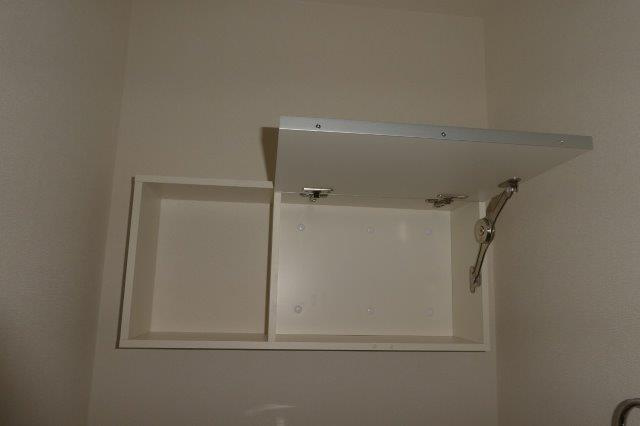 ラピュタパレスのトイレ|トイレ棚