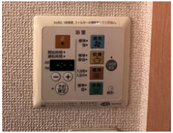 【設備】 | Ｔ・メゾンリビエール | バスルームの浴室暖房乾燥機で外に干せないお洗濯物もすっきり乾きます♪雨の日のお洗濯もバッチリ！