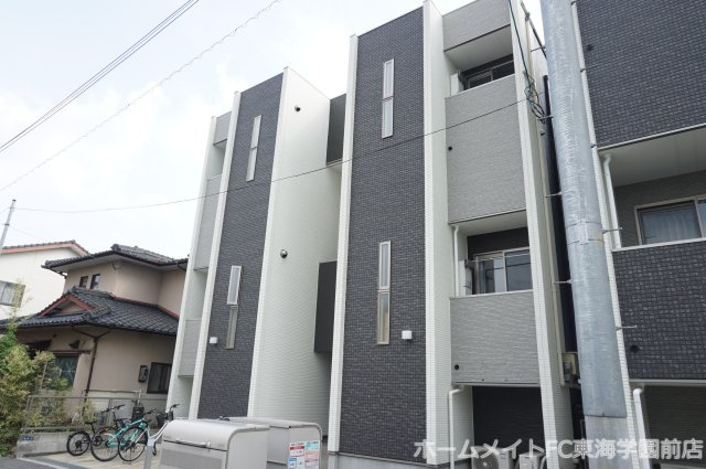 熊本市中央区琴平２丁目のアパートの外観