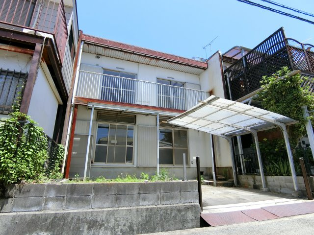 持子1丁目テラスハウス