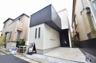 【外観】 | 閑静な住宅街で落ち着いた雰囲気です。