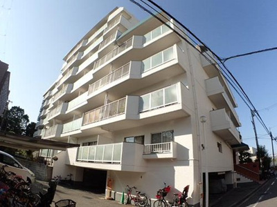 【外観】 | 中津グリーンハイツ | 中津グリーンハイツのことは、㈱オーシャンズプロデュース：中（なか）
までお問い合わせください！