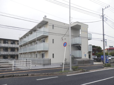 【エントランス】 | TOMY