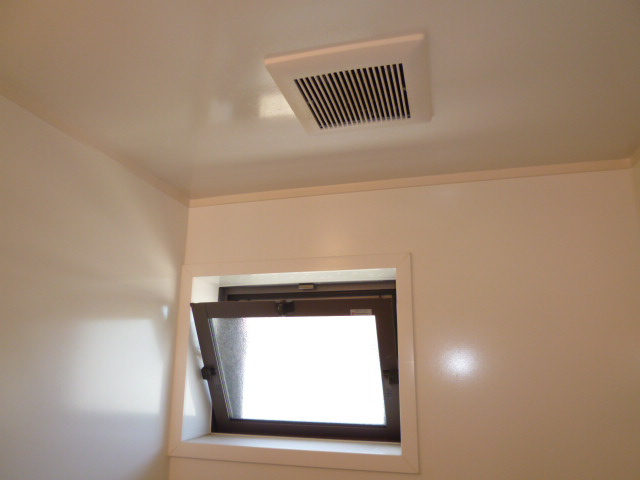 エルドラードBの浴室|浴室窓