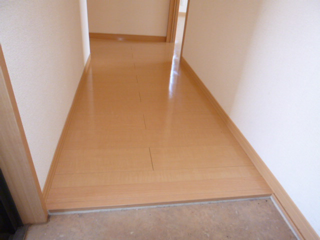 エルドラードBの玄関