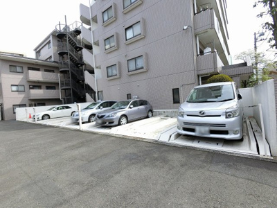 【駐車場】 | 東急ドエル・アルス上大岡 | 機械式駐車場