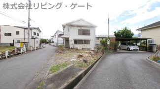 【外観】 | 駐車場。