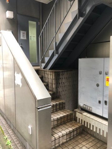 新宿区四谷４丁目の事務所のその他共用部分
