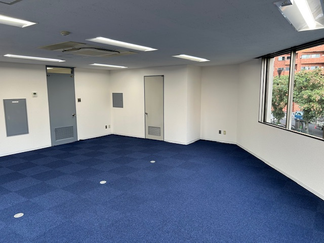 新宿区四谷４丁目の事務所の内装