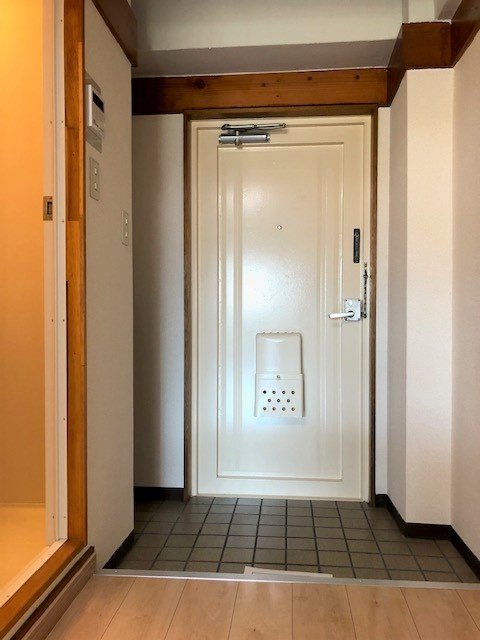シャローム山城の玄関
