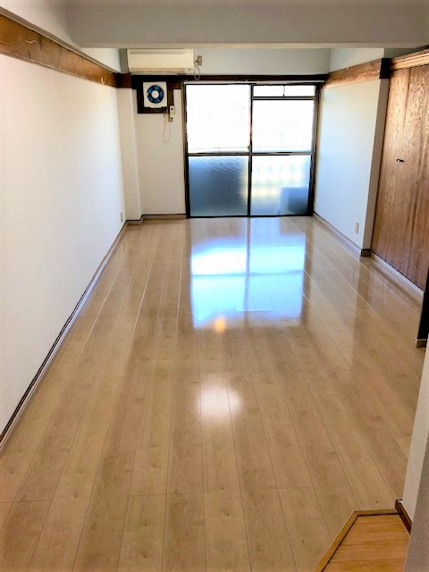 シャローム山城の洋室