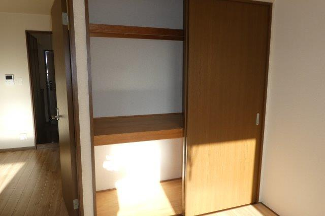 ロイヤルハイツ692の収納