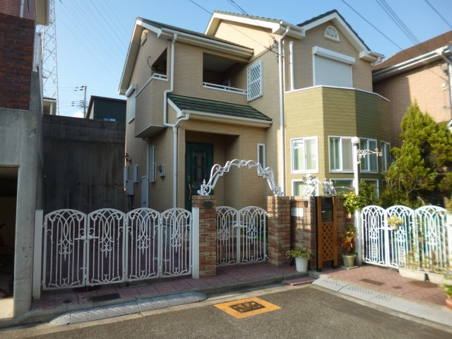 明石市和坂１丁目の一戸建ての外観