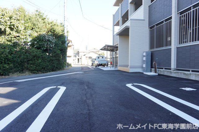熊本市中央区琴平１丁目のアパートの駐車場