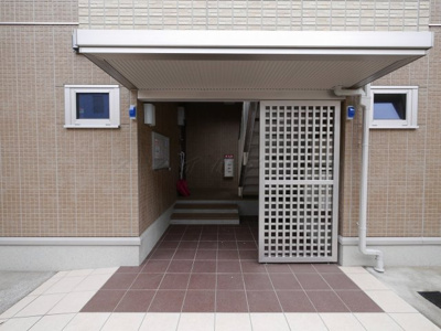 【エントランス】 | ラピュタＫ