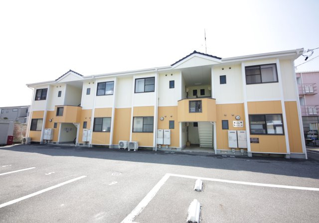OASIS SATONAKA　Ｂ棟の駐車場