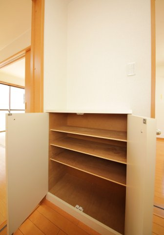 OASIS SATONAKA　Ｂ棟の収納