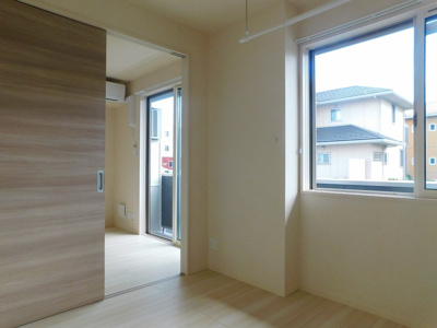 【洋室】 | リアルコートＥ