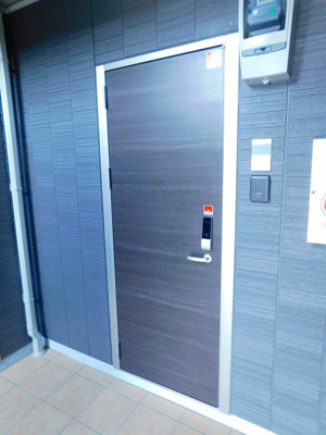 【玄関】 | リアルコートＥ