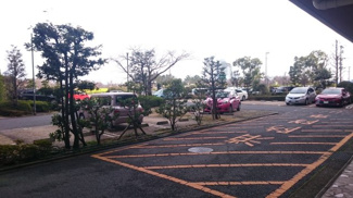 【駐車場】