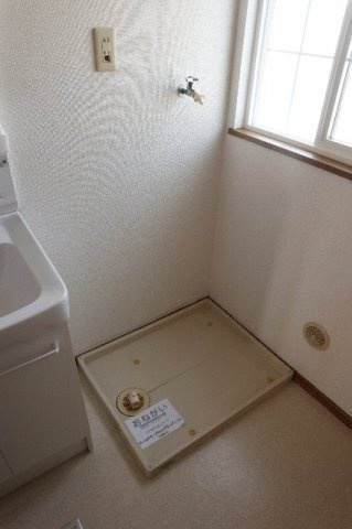 【設備】 | シティアサヒⅡ | 洗濯機置き場は室内です