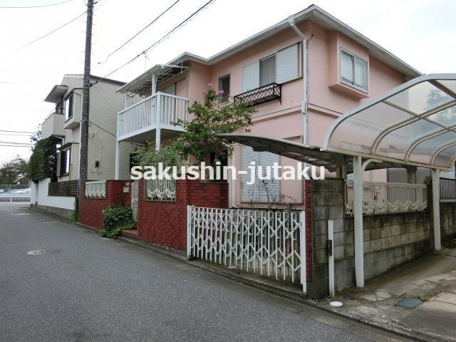 作新台６丁目　売地　丁度いい約４０坪の外観|作新台６丁目　土地　地積約３９．９坪　整形地　建築条件なし　古家あり（延べ床１０７．６５㎡・昭和５８年建築）