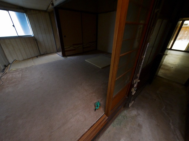 天理三島本通り店舗（三島町）