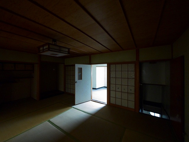 天理三島本通り店舗（三島町）