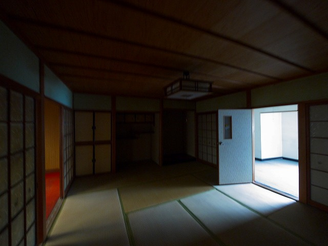 天理三島本通り店舗（三島町）